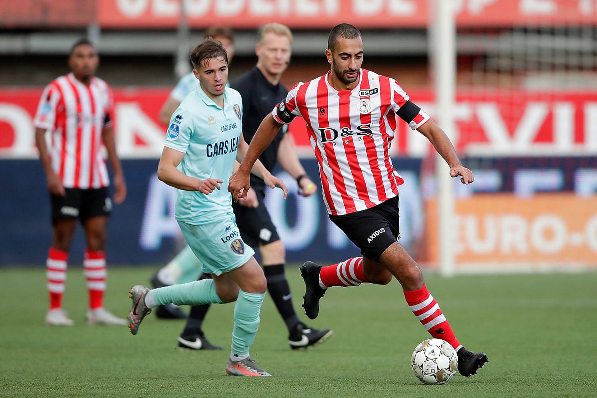 事更加精彩 事更加精彩